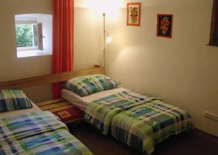 בית נופש Bohemia Retreat Neveklov